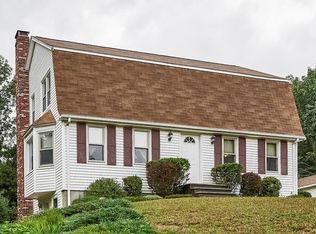 316 Spring St, Wrentham, MA 02093