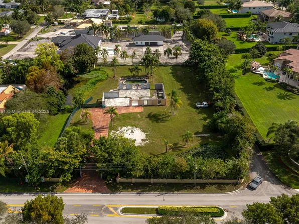 3084 SW 112th Ave, Davie, FL 33330