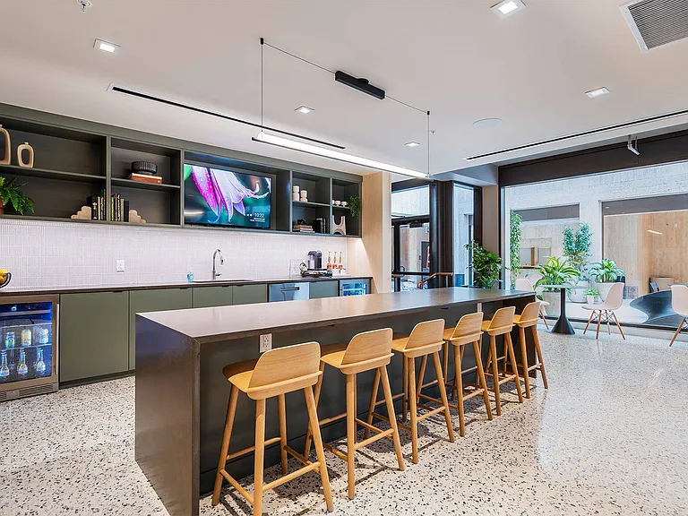 Mercantile Apartments — Photo 9
