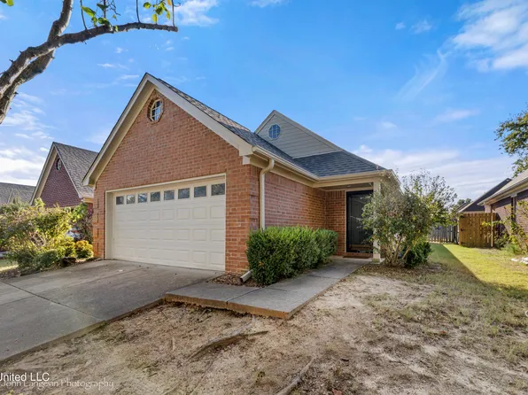 5885 Steffani Dr, Southaven, MS 38671