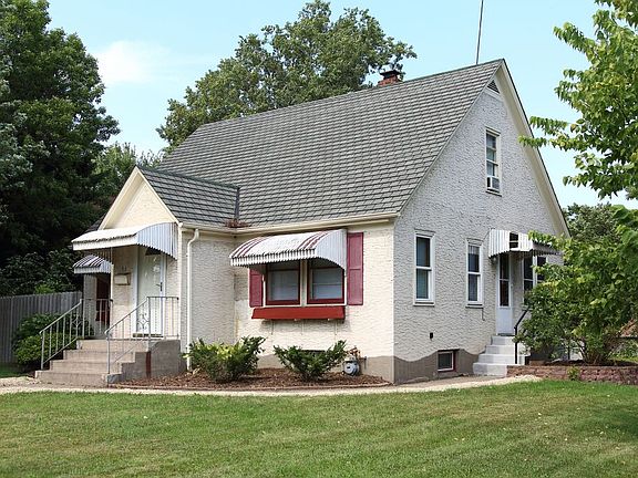2nd image of 91 Maryland Ave W