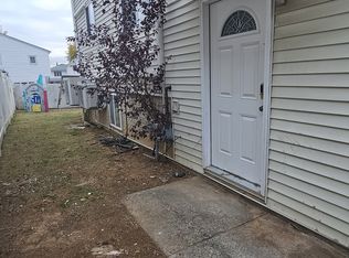 68 Fillmore Ave #2, Staten Island, NY 10314