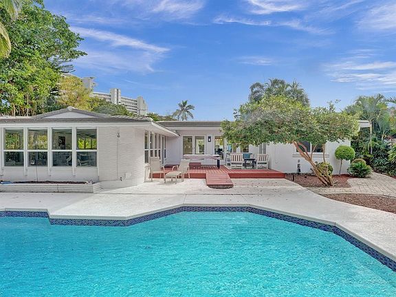 2nd image of 2643 Barbara Drive