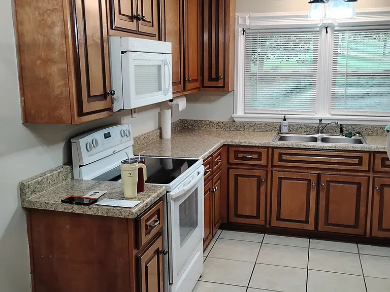 244 Parker Dr — Photo 17