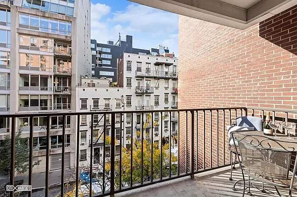 Rented by Citi Habitats | media 25