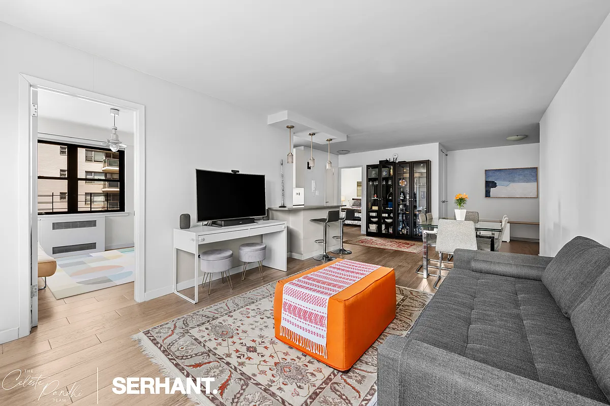 ビルページ 7314 Shelbourne St, Philadelphia, PA 19111 | Zillow
