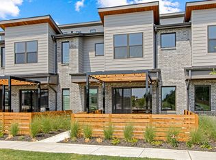 Birch Plan, Wildridge Townhomes, Oe35df Oak Pt, TX 75068