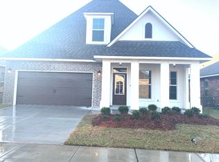 1322 Shadow Bluff Dr, Baton Rouge, LA 70820