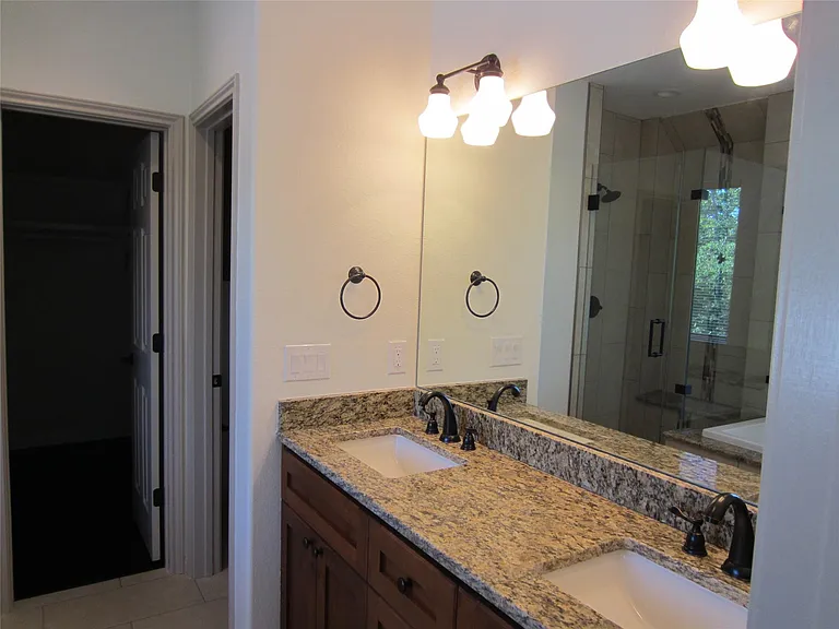 5305 Duval St #A — Photo 22