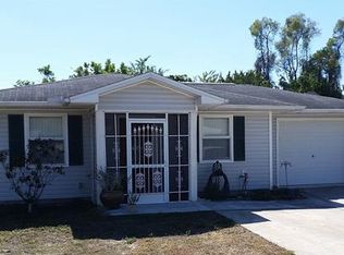 935 Ridgeway Dr, North Fort Myers, FL 33903