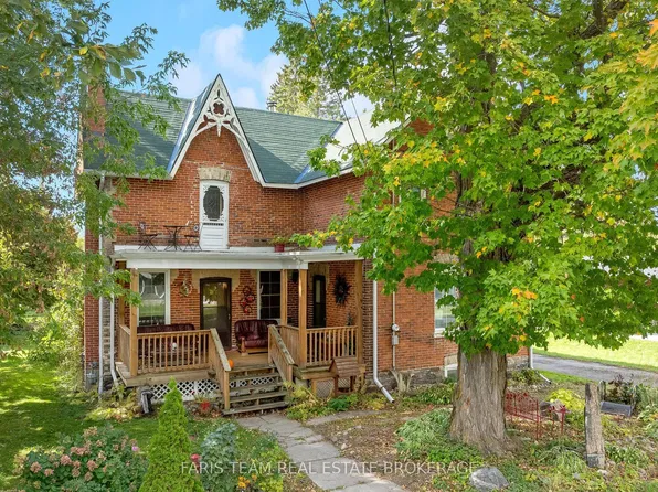 10 Eplett St, Severn, ON L0K 1E0