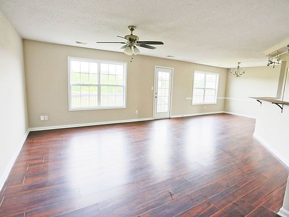 3rd image of 1276 Archwood Dr