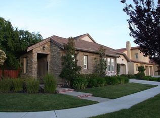 713 Westfield Ln, Vacaville, CA 95688