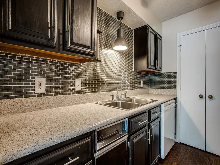 8550 Fair Oaks Xing #204 — Photo 7