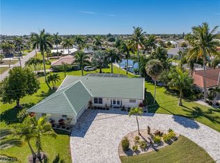1832 Palaco Grande Pkwy, Cape Coral, FL 33904