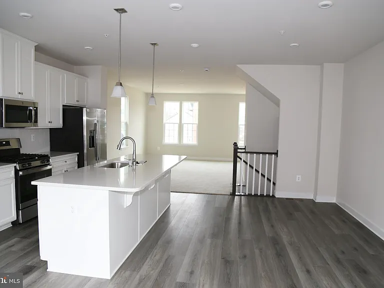 1790 Atlas Dr — Photo 13