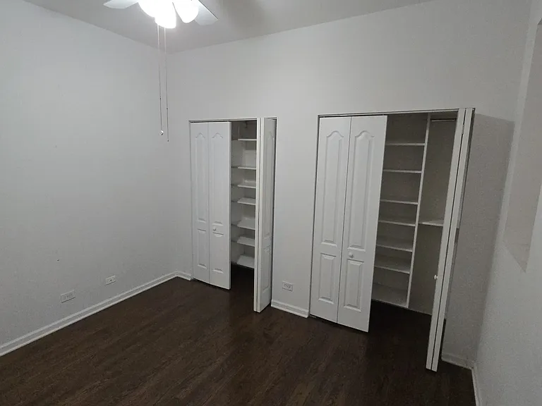 4554 S King Dr E #3-E3 — Photo 11