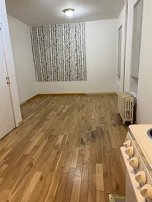 Rented by Compass | media 9