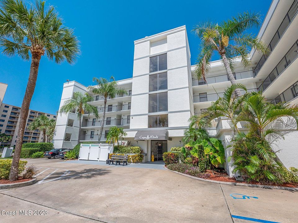 1st image of 7400 Ridgewood Ave #202