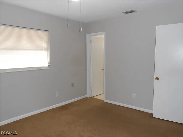 241 Thistle Ct — Photo 19