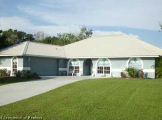 424 Lexington Dr, Sebring, FL 33870