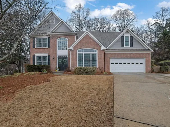 5570 Saddle Tree Ct, Sugar Hill, GA 30518