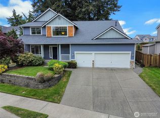 8215 66th Avenue Ct E, Puyallup, WA