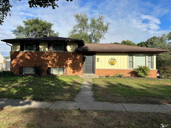 7348 Middlebury Dr, Lambertville, MI 48144