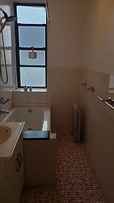 Rented by HFF Realty LLC | media 10