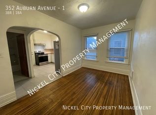 352 Auburn Ave APT 1, Buffalo, NY 14213