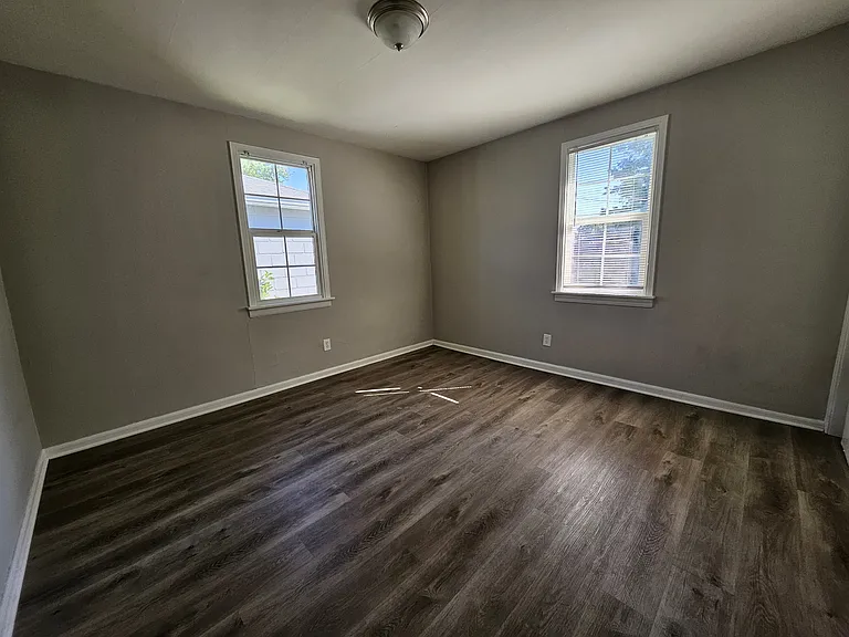 1627 N Gladstone Ave #1629 — Photo 8