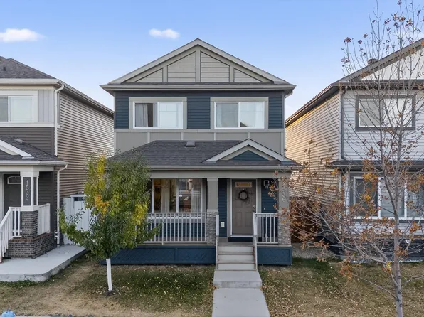 1536 22nd St NW, Edmonton, AB T6T 2B8