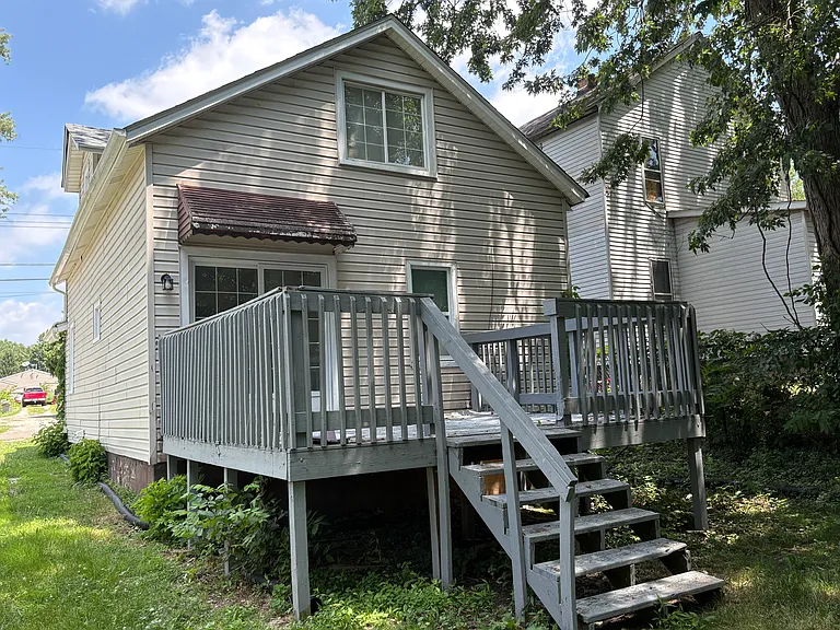 1254 Leeser Ave — Photo 13