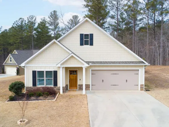 112 W Woods Dr, Dahlonega, GA 30533