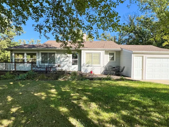 2064 Highway F48 Hwy W, Newton, IA 50208