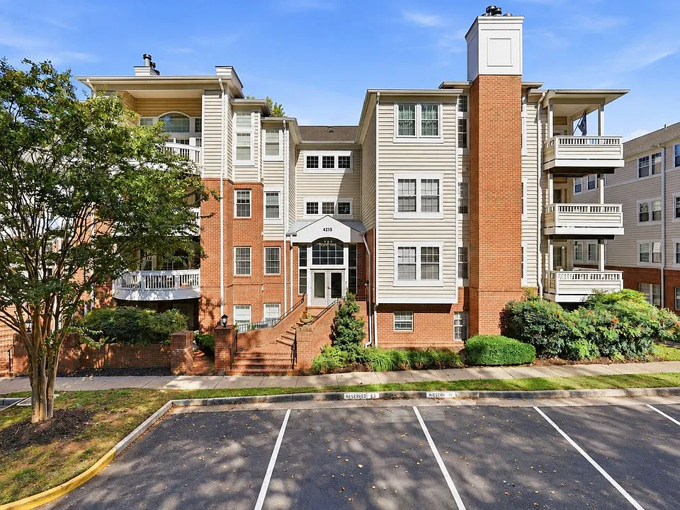 4215 Mozart Brigade Ln #3