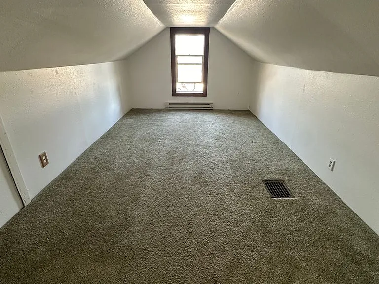 645 N McGuire Rd — Photo 26