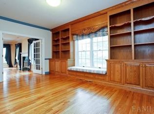 1 Woodbridge Ct, Chappaqua, NY 10514