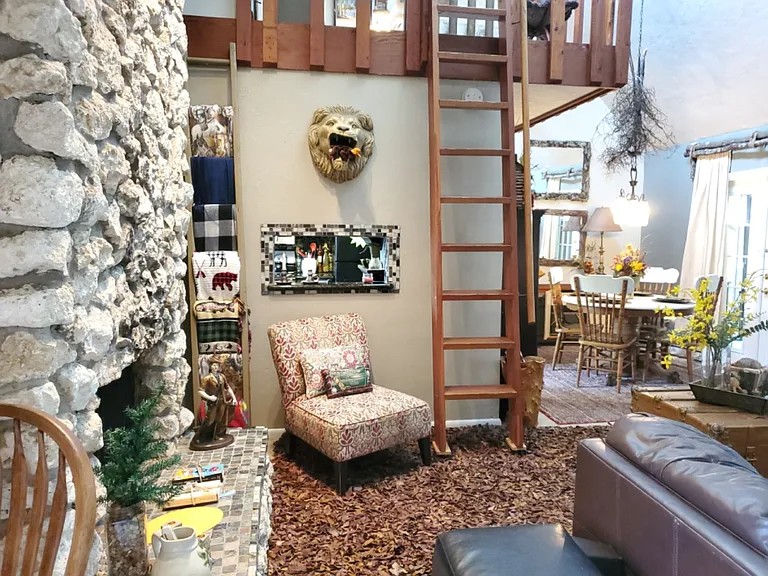 2406 Boone Blvd — Photo 8