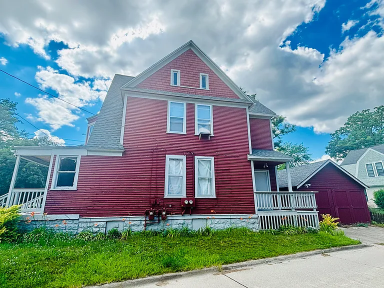 821 Fairmount St SE #821 — Photo 5