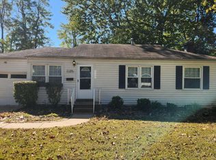 1134 Roxton Dr, Saint Louis, MO 63137