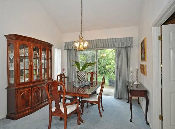 5th image of 601 Anacapa Ln