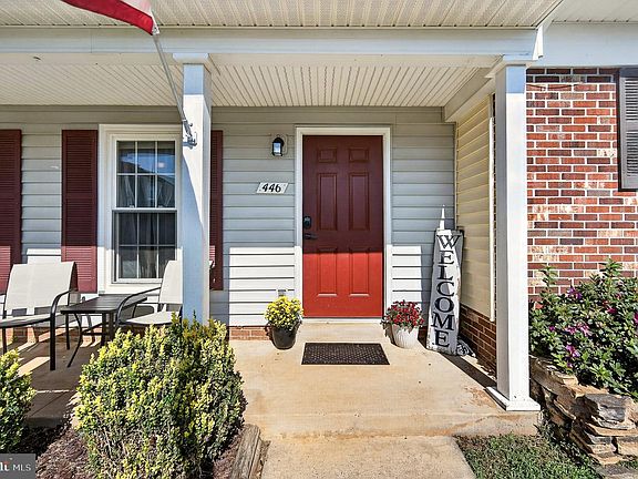 5th image of 446 Ridge Ct