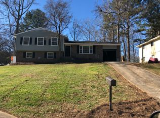 6899 Maddox Rd, Morrow, GA 30260