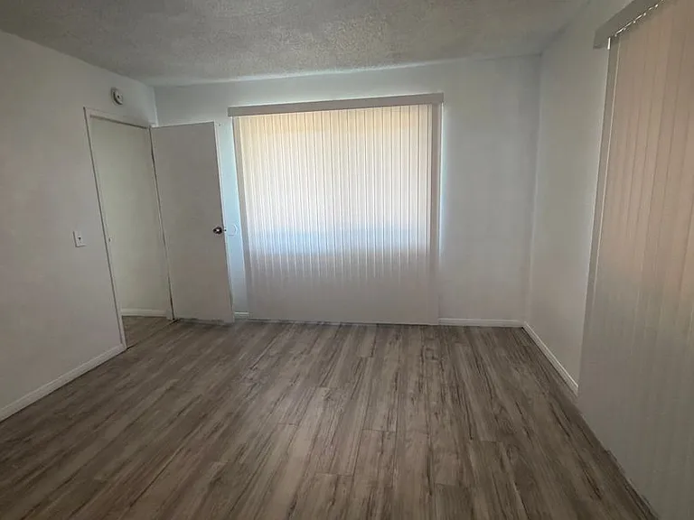 1395 N Pennsylvania Ave — Photo 20
