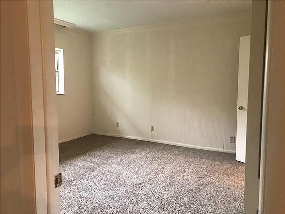 5th image of 1100 Ponce De Leon Cir