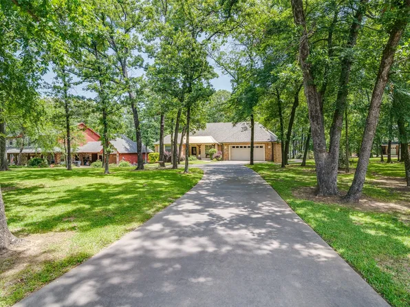 653 Private Road 5937, Emory, TX 75440