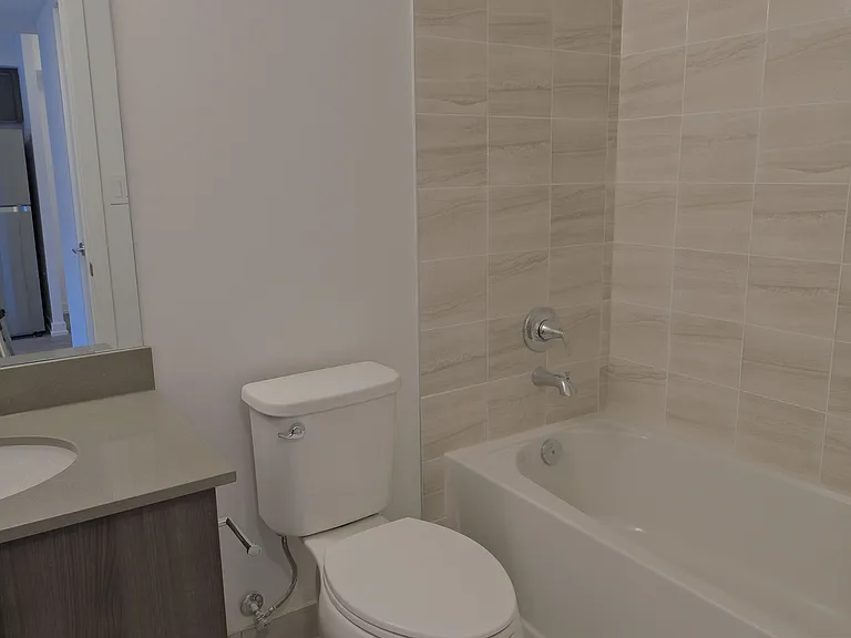 556 Marlee Ave #209 — Photo 11