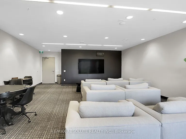 805 Carling Ave #902 — Photo 32