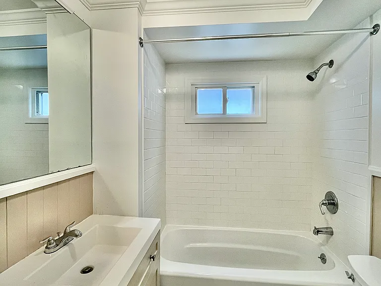 292 Hartwell Rd #1 — Photo 7